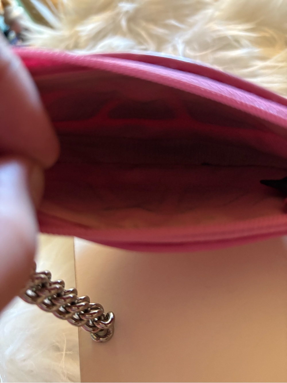 RARE Y2K COACH PINK LEATHER AND PINK ICONIC C JACQUARD PINK GRAPEFRUIT WRISTLET - Picture 10 of 11